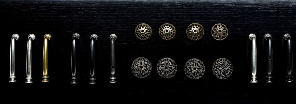 cabinet pulls